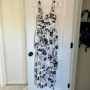 Abercrombie & Fitch Black and White Floral Dress